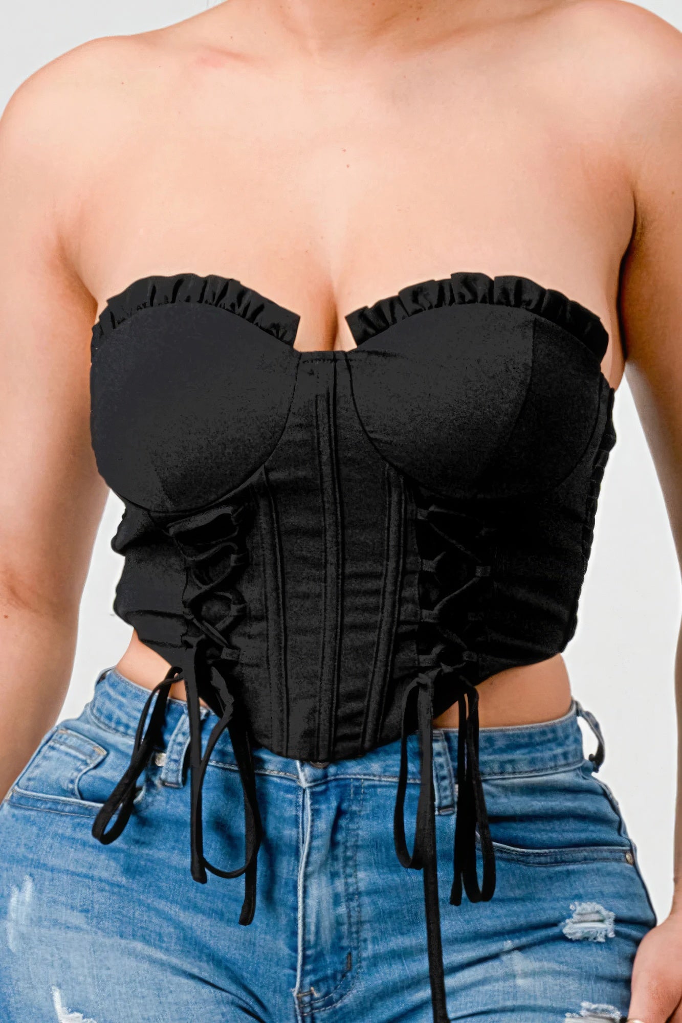 Haut bustier luxueux en dentelle à volants et cordon de serrage