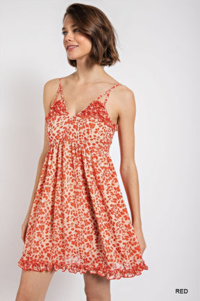 Floral print v-neck dress with skirt lining