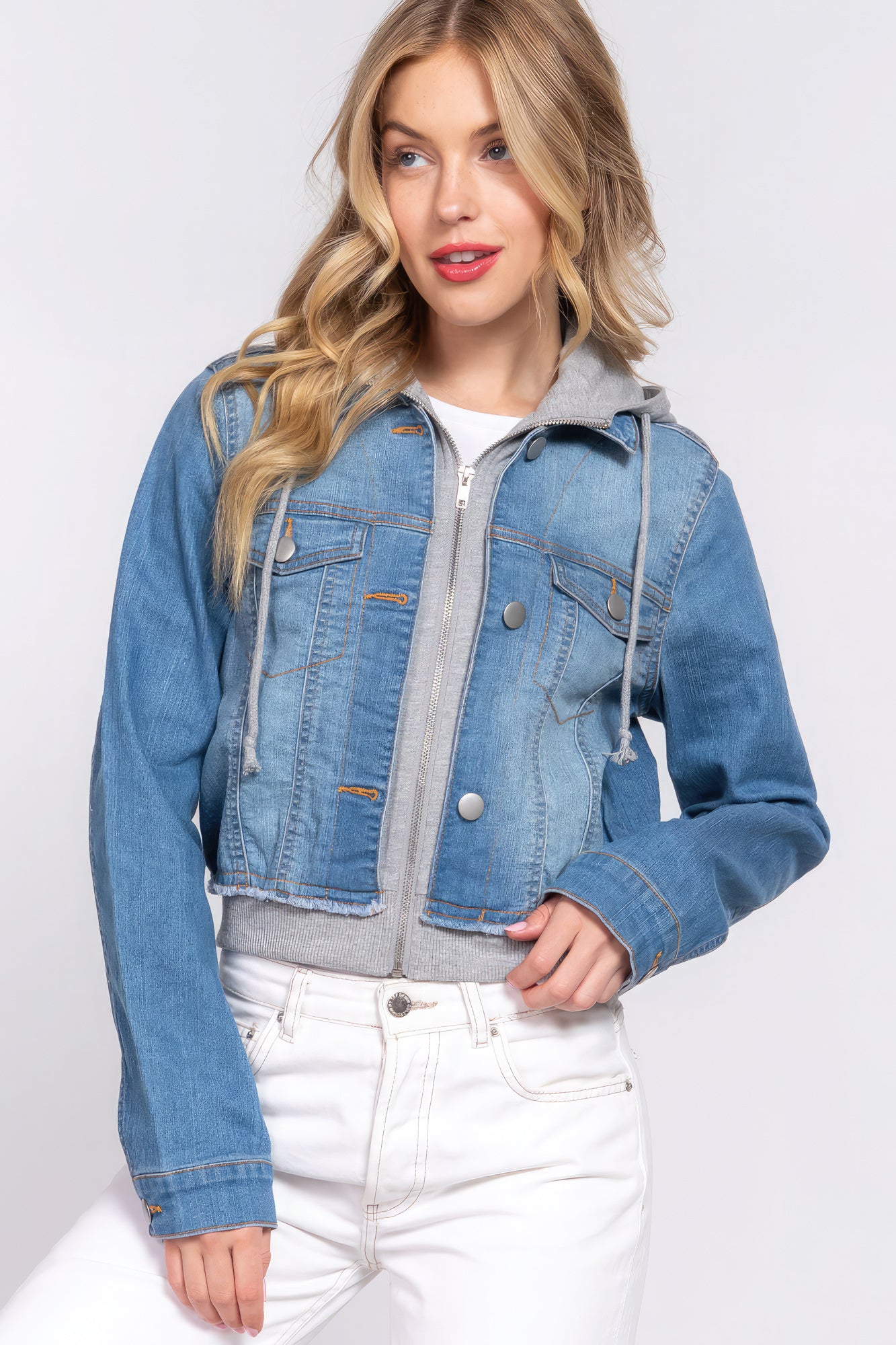 Veste en jean à capuche en tissu éponge à manches longues