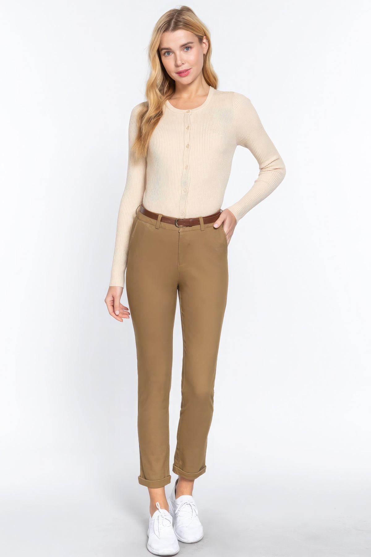 Pantalon long ceinturé en sergé de coton