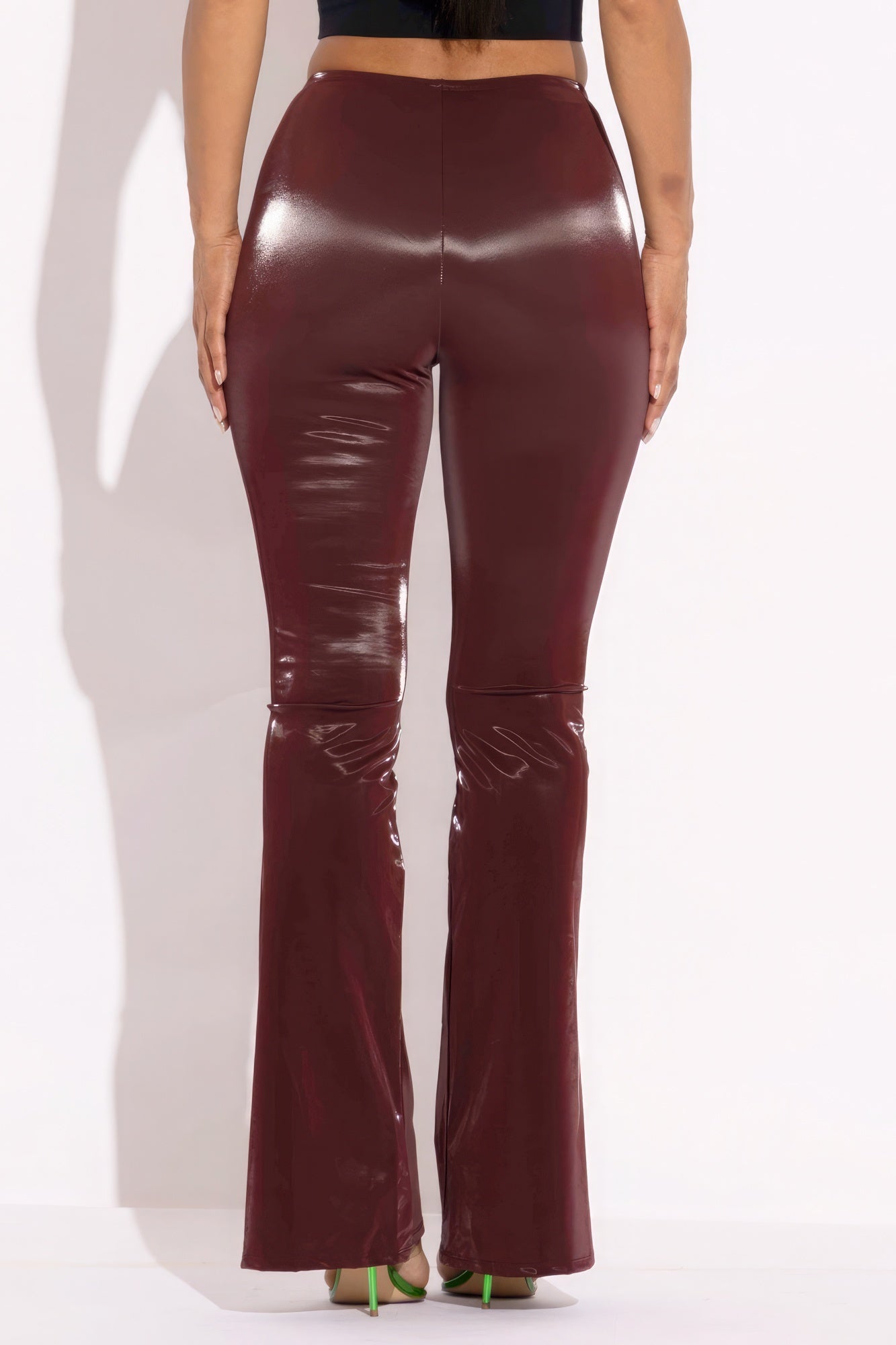 Pantalon évasé en velours PU