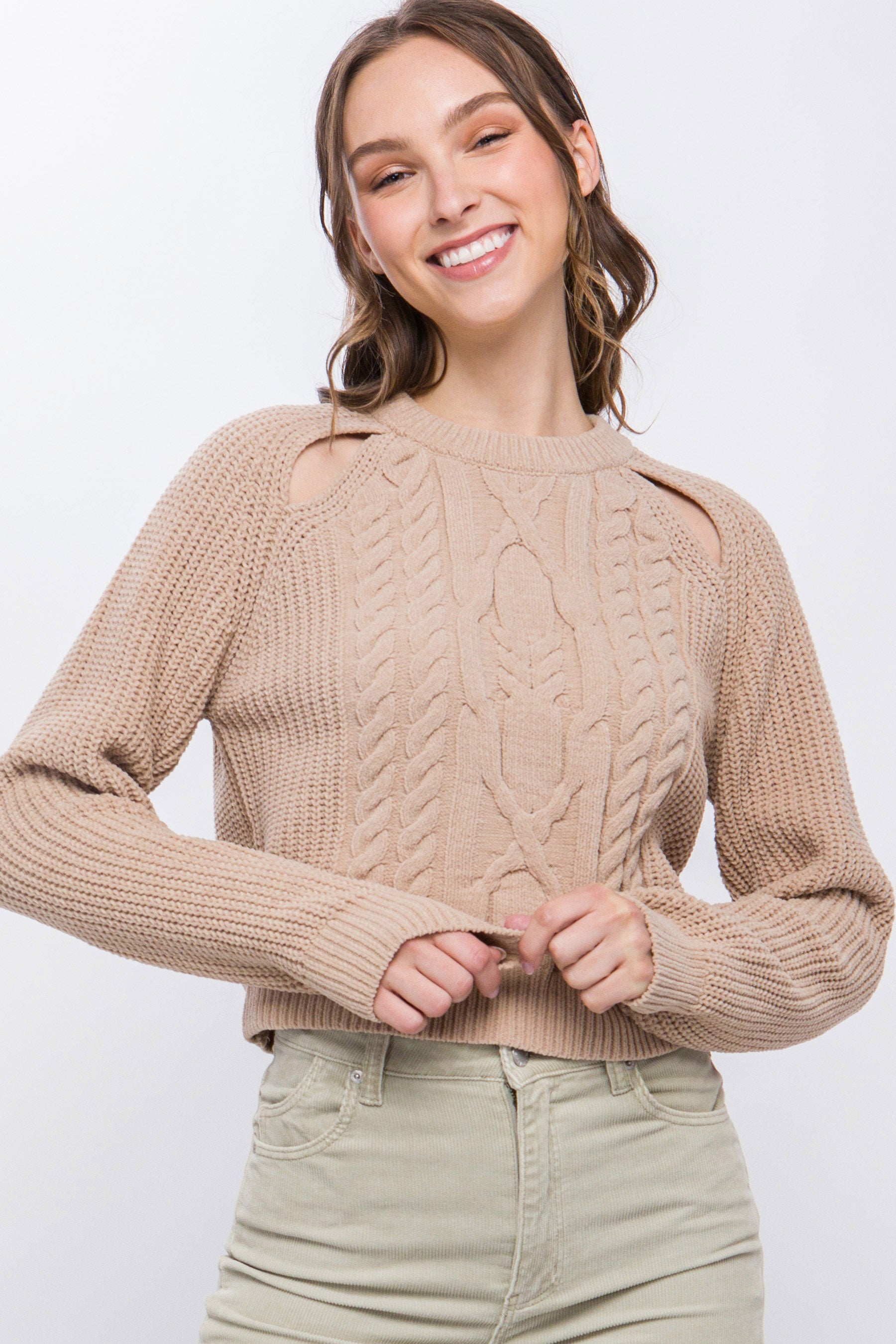 Pull en tricot avec détail d'épaule dénudée