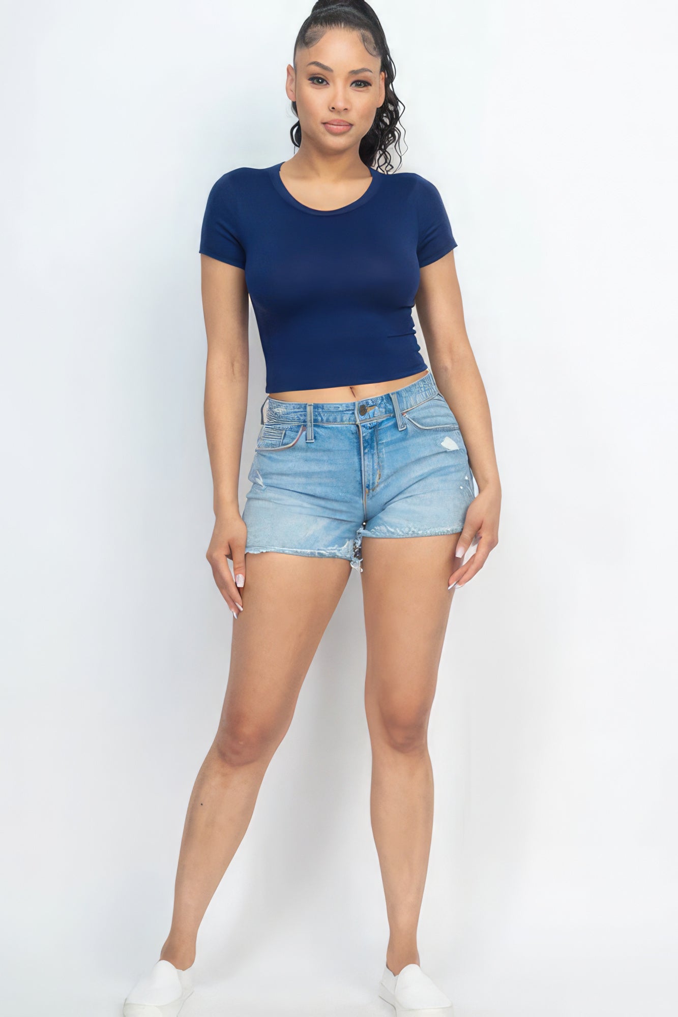 Short Sleeve Roundneck Crop Top